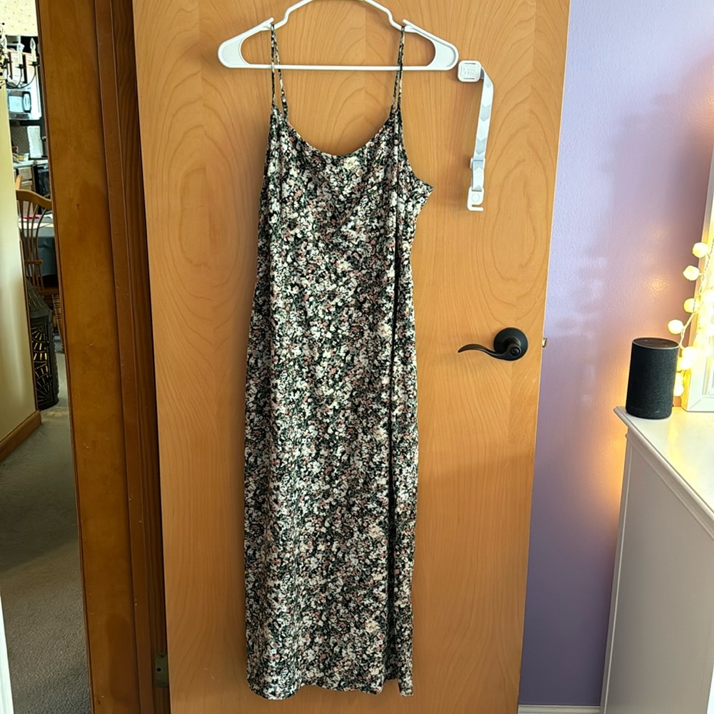 Abercrombie Midi Dress